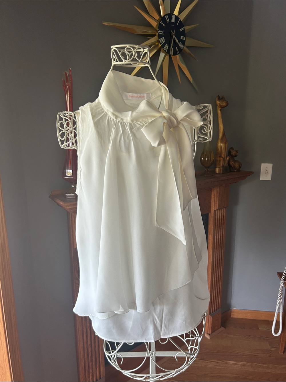 See by Chloe Sleeveless Tied Top
Sz S